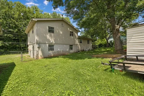 940 SE Dockery Lane, SE Cleveland TN 37323
