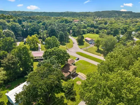 940 SE Dockery Lane, SE Cleveland TN 37323