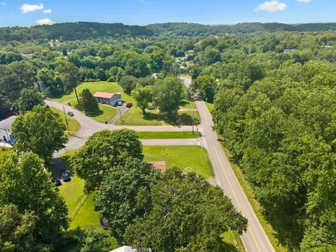 940 SE Dockery Lane, SE Cleveland TN 37323