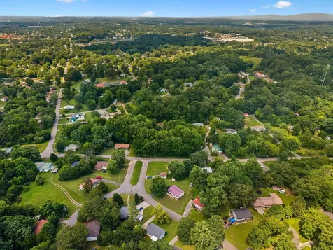 940 SE Dockery Lane, SE Cleveland TN 37323