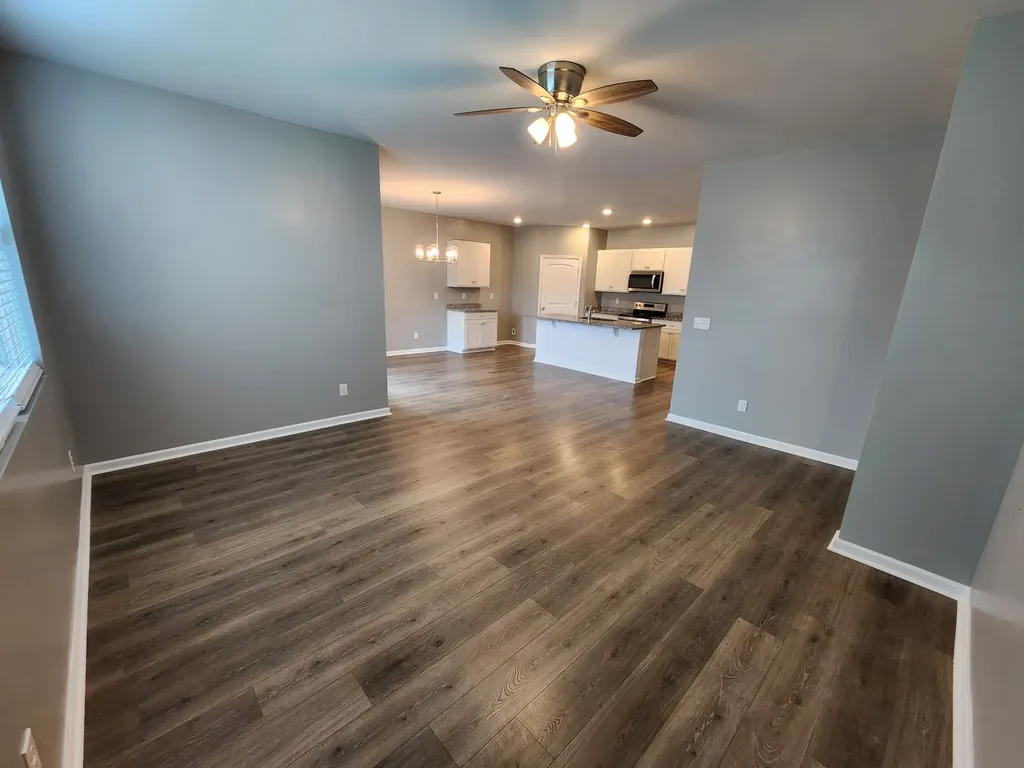 185 Olivia Circle Chapel Hill TN 37034