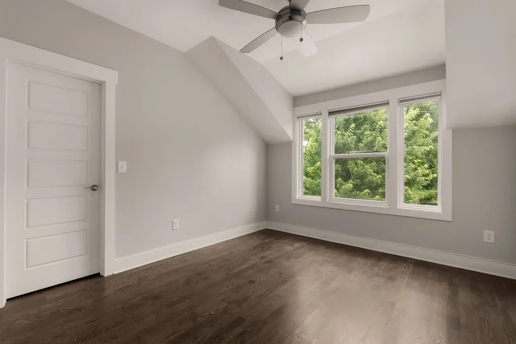 2238B Cruzen Street Nashville TN 37211