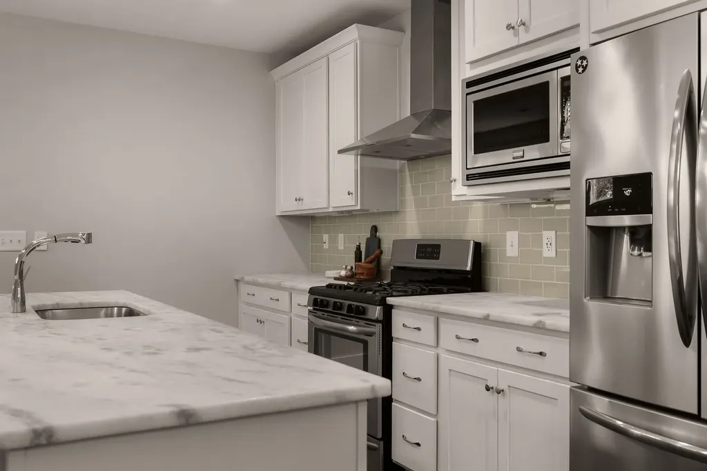 2238B Cruzen Street Nashville TN 37211