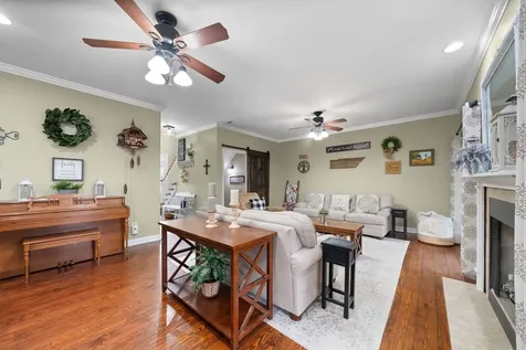 4313 Hargrove Marable Road Palmyra TN 37142