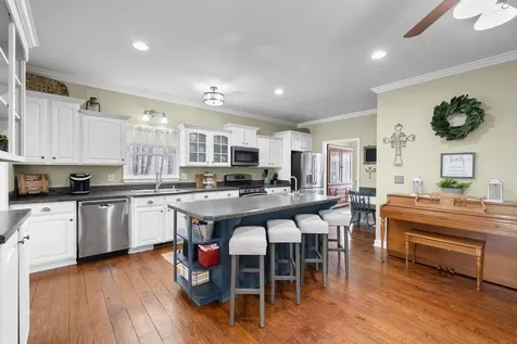4313 Hargrove Marable Road Palmyra TN 37142