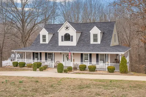 4313 Hargrove Marable Road Palmyra TN 37142