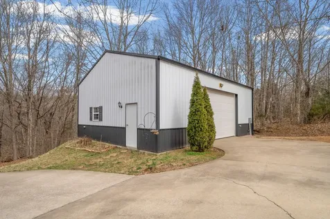 4313 Hargrove Marable Road Palmyra TN 37142