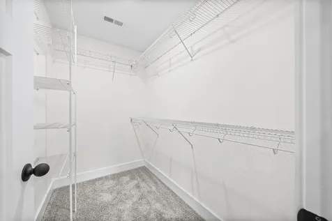 1 Echo Ridge Oak Grove KY 42262