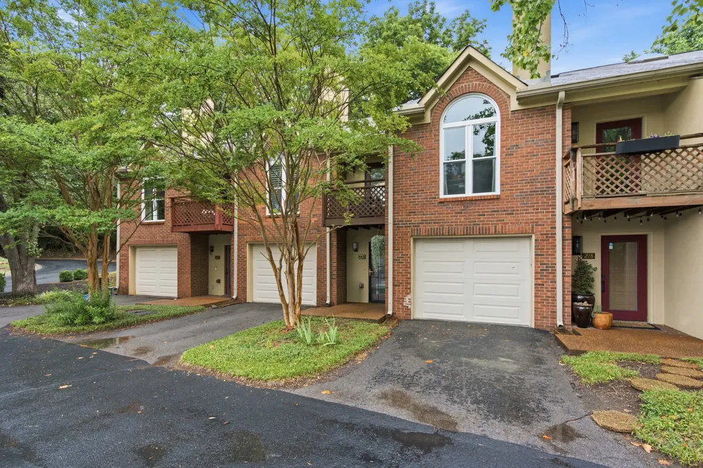 220 Riverstone Court Nashville TN 37214