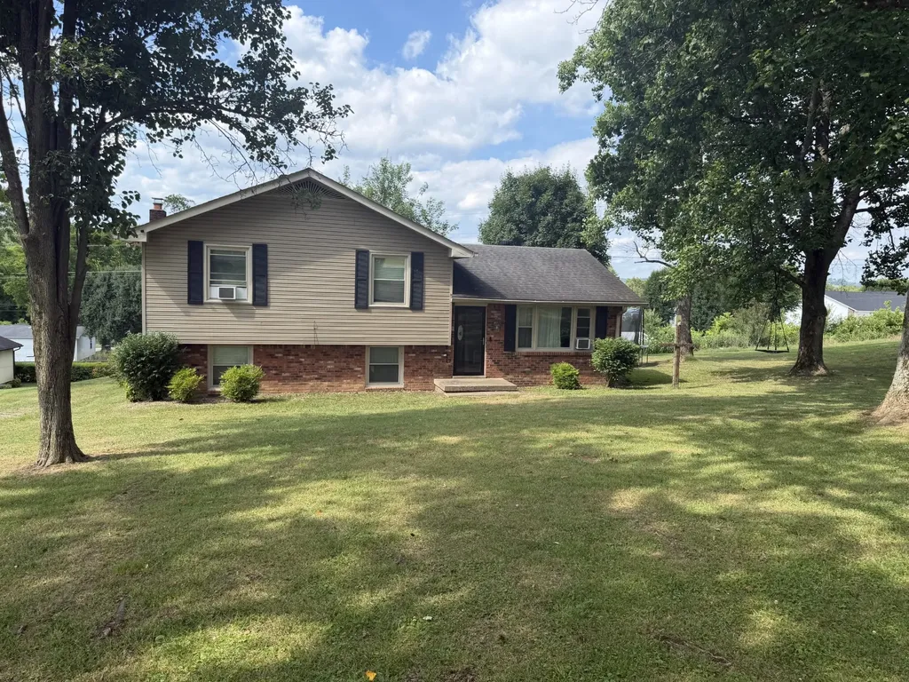 151 Meadow Drive Gordonsville TN 38563