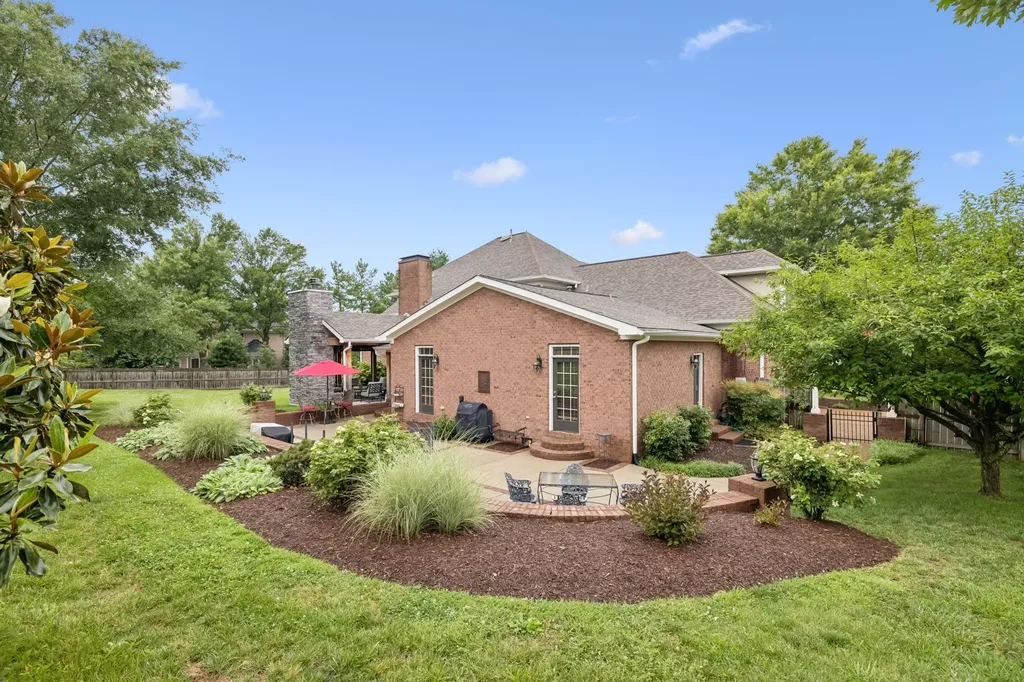 8203 Alamo Road Brentwood TN 37027