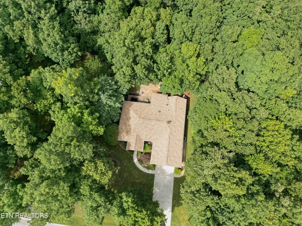 538 Snead Drive Crossville TN 38558
