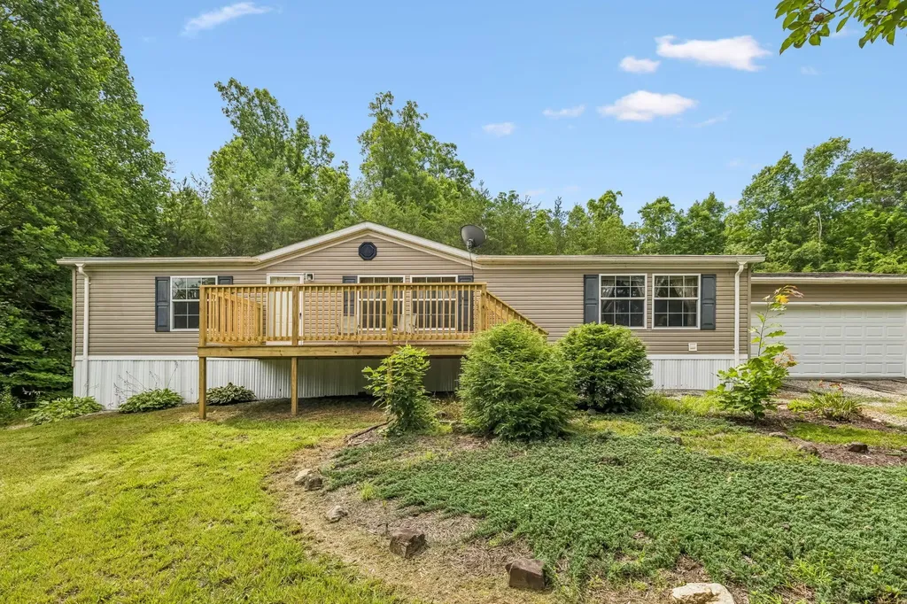 650 Gamble Gap Road Tellico Plains TN 37385