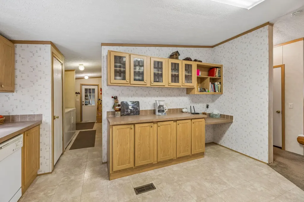 650 Gamble Gap Road Tellico Plains TN 37385