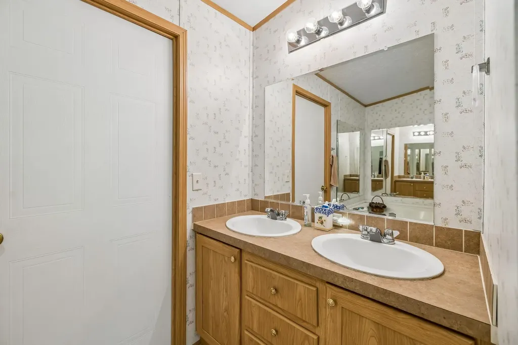 650 Gamble Gap Road Tellico Plains TN 37385