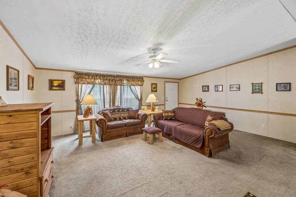 650 Gamble Gap Road Tellico Plains TN 37385