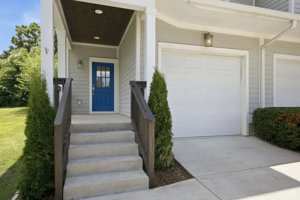 557A Hamilton Avenue Nashville TN 37203