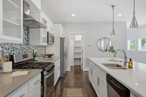 557A Hamilton Avenue Nashville TN 37203
