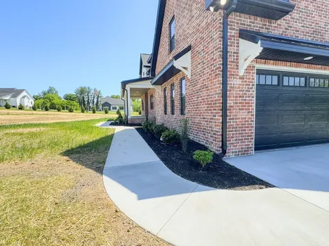 55 Crenshaw Road Hartsville TN 37074