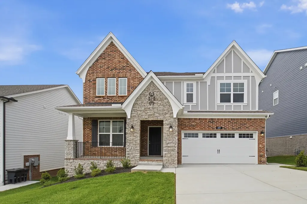 351 Van Conder Place Hendersonville TN 37075