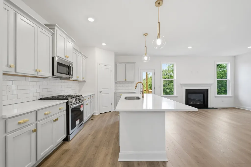 351 Van Conder Place Hendersonville TN 37075