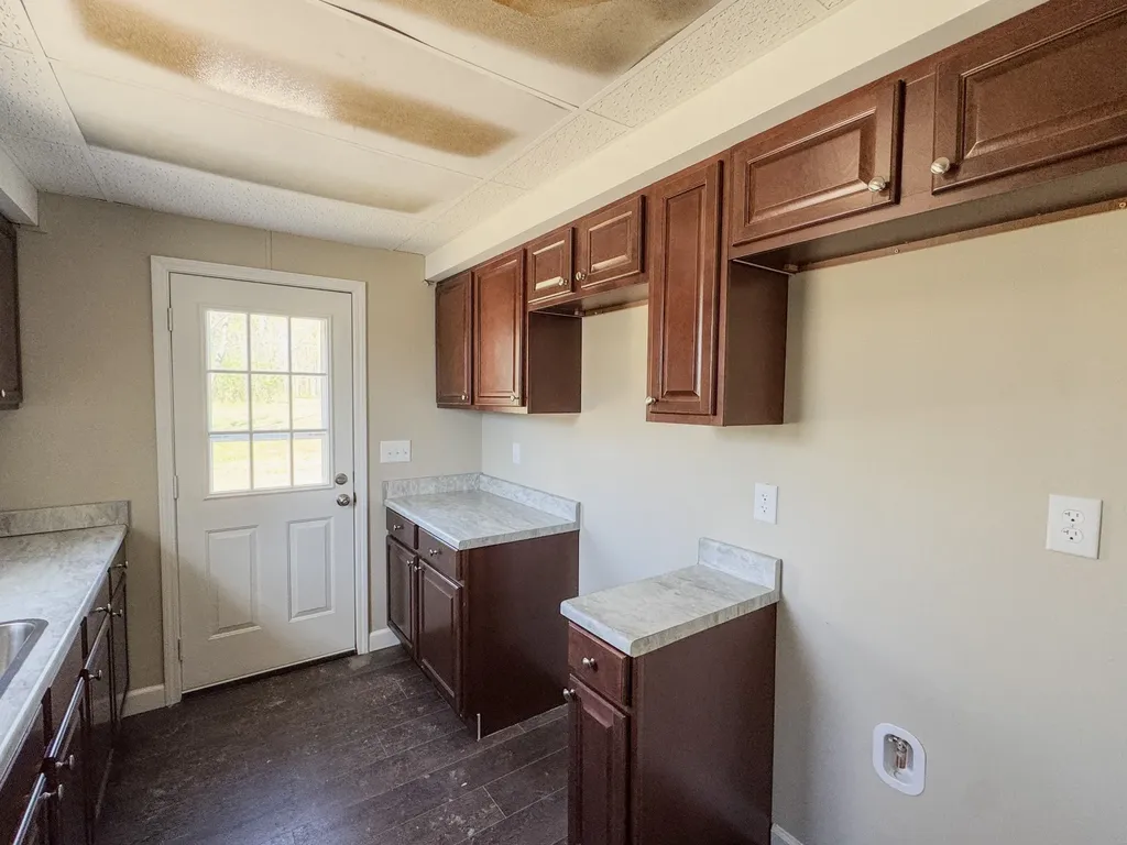 4161 Dobbins Pike Portland TN 37148
