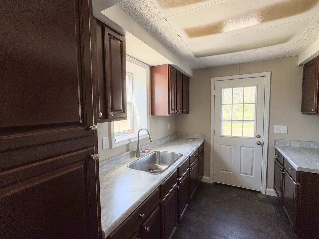 4161 Dobbins Pike Portland TN 37148
