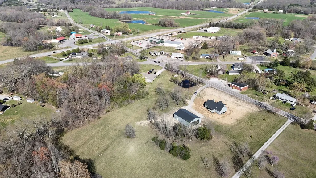 4161 Dobbins Pike Portland TN 37148