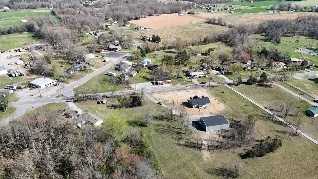 4161 Dobbins Pike Portland TN 37148