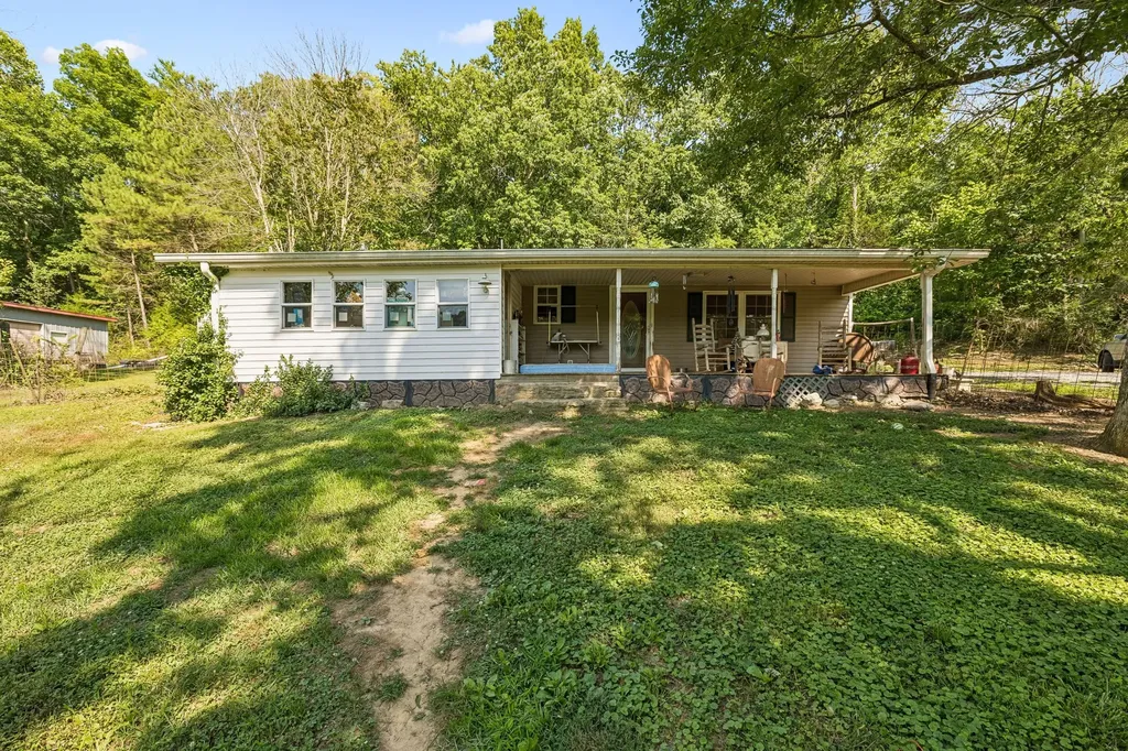 180 Lock Seven Lane Carthage TN 37030