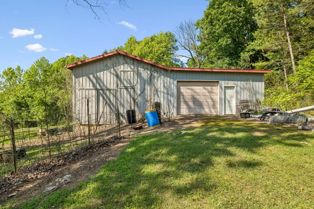 180 Lock Seven Lane Carthage TN 37030