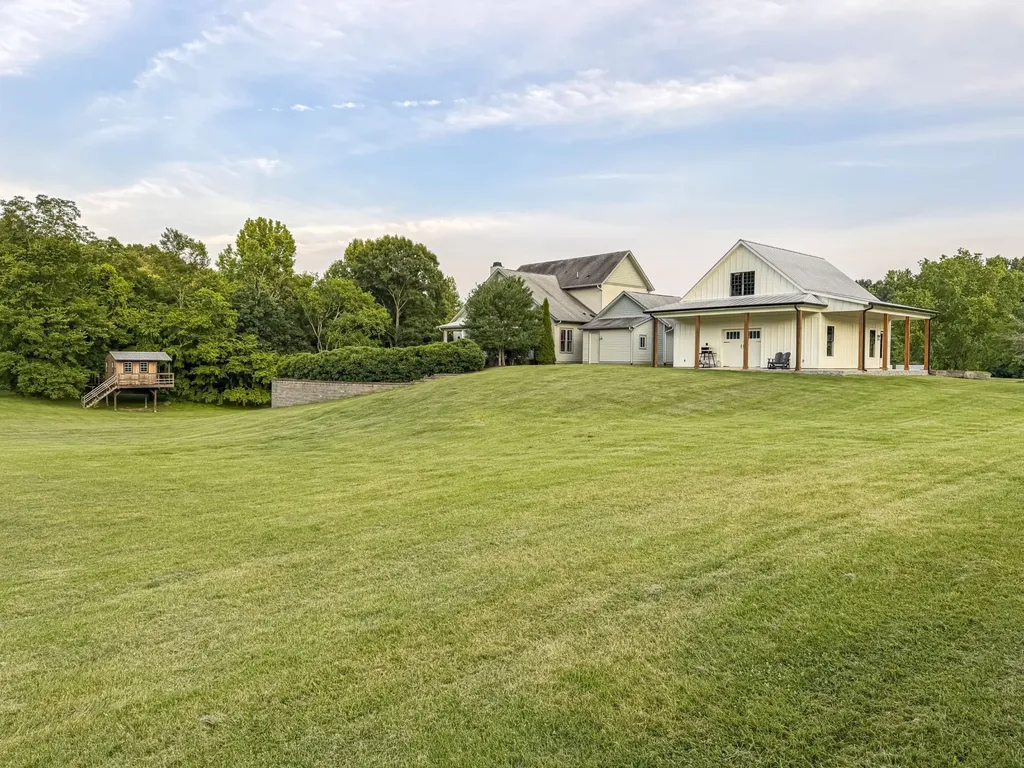 6502 Peytonsville Arno Road College Grove TN 37046