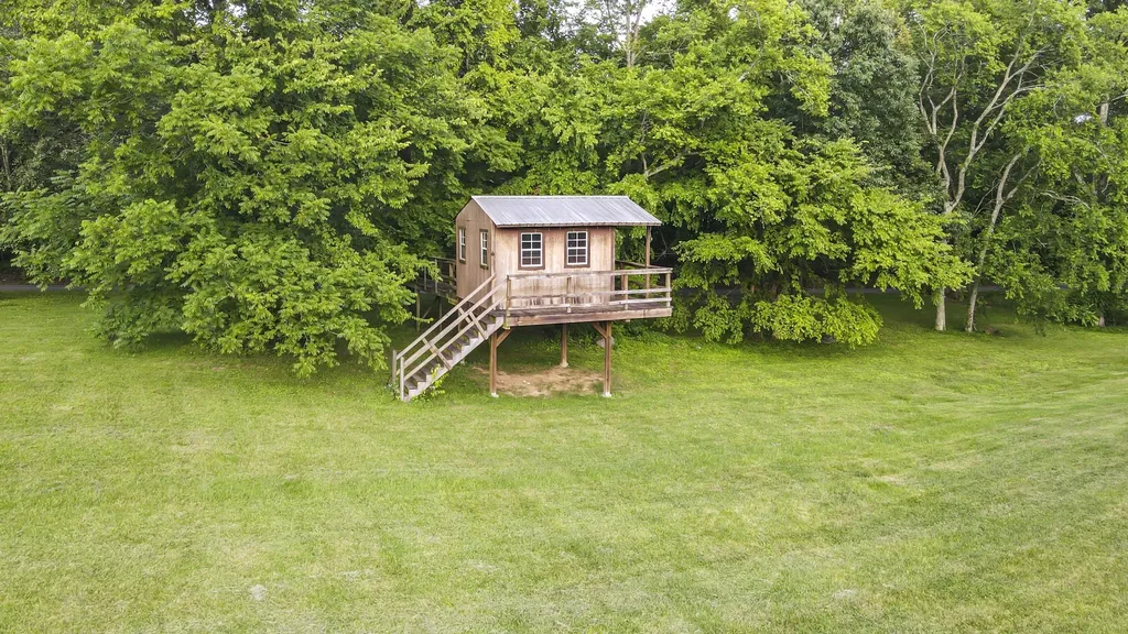 6502 Peytonsville Arno Road College Grove TN 37046