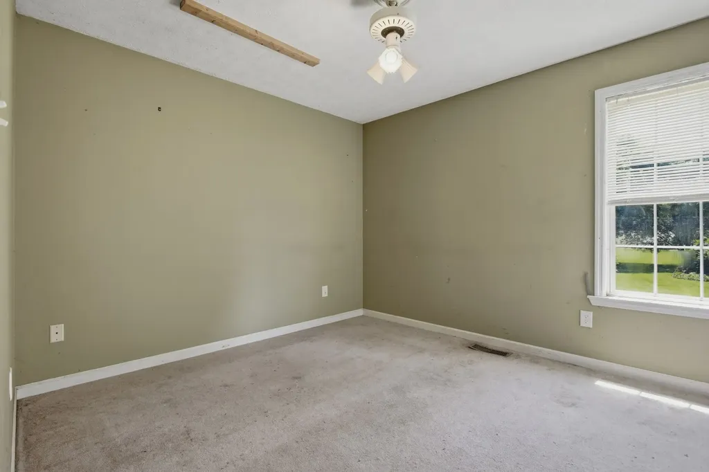 3922 Honeysuckle Way Chapel Hill TN 37034