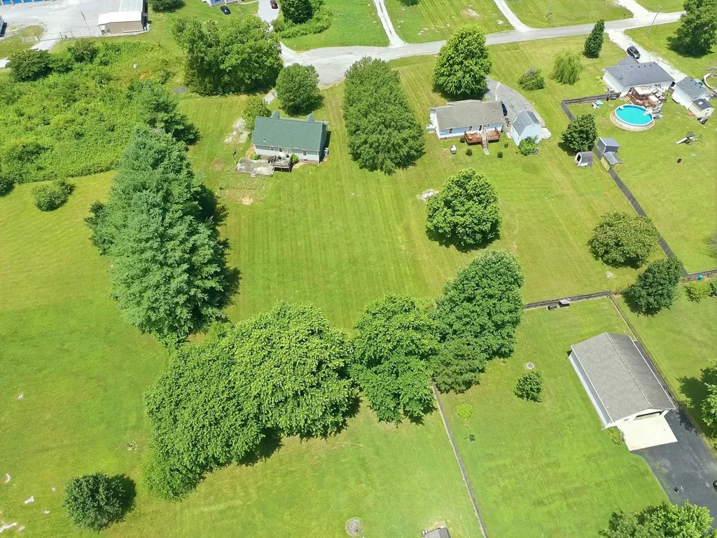3922 Honeysuckle Way Chapel Hill TN 37034