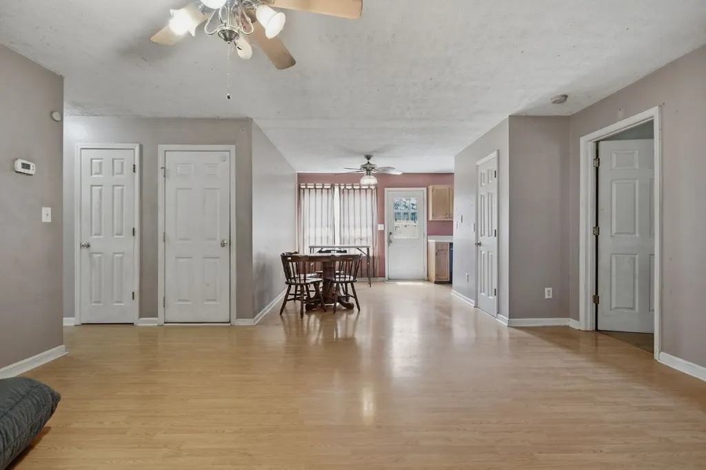 3922 Honeysuckle Way Chapel Hill TN 37034