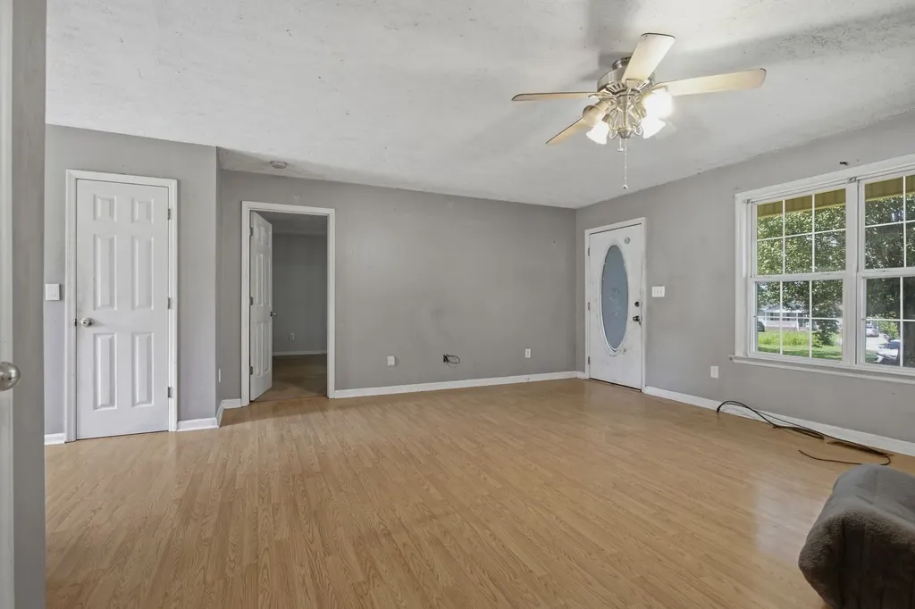 3922 Honeysuckle Way Chapel Hill TN 37034