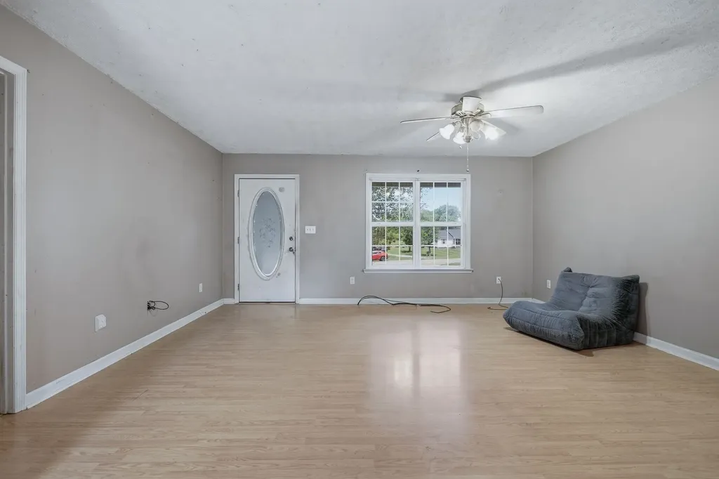 3922 Honeysuckle Way Chapel Hill TN 37034