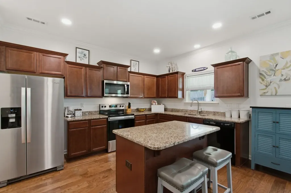 7303 Brooklet Cove Fairview TN 37062