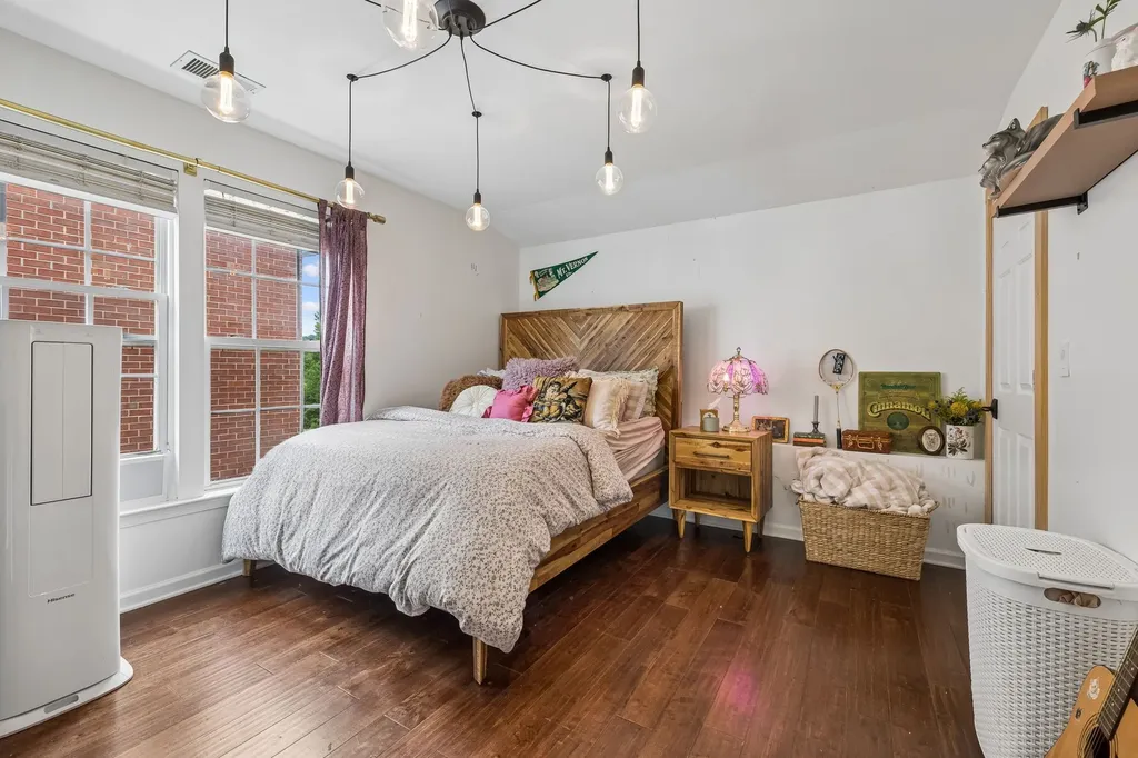1325 W Running Brook Road Nashville TN 37209
