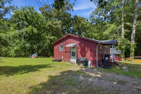 2103 Hillwood Drive Centerville TN 37033