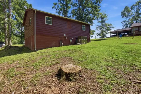 2103 Hillwood Drive Centerville TN 37033