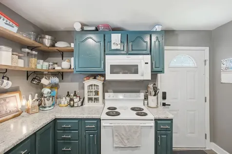 2103 Hillwood Drive Centerville TN 37033