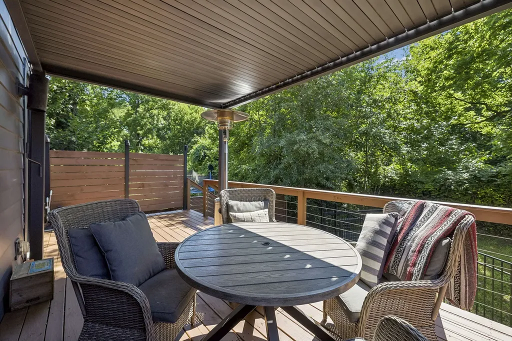 2702B Bronte Avenue Nashville TN 37216