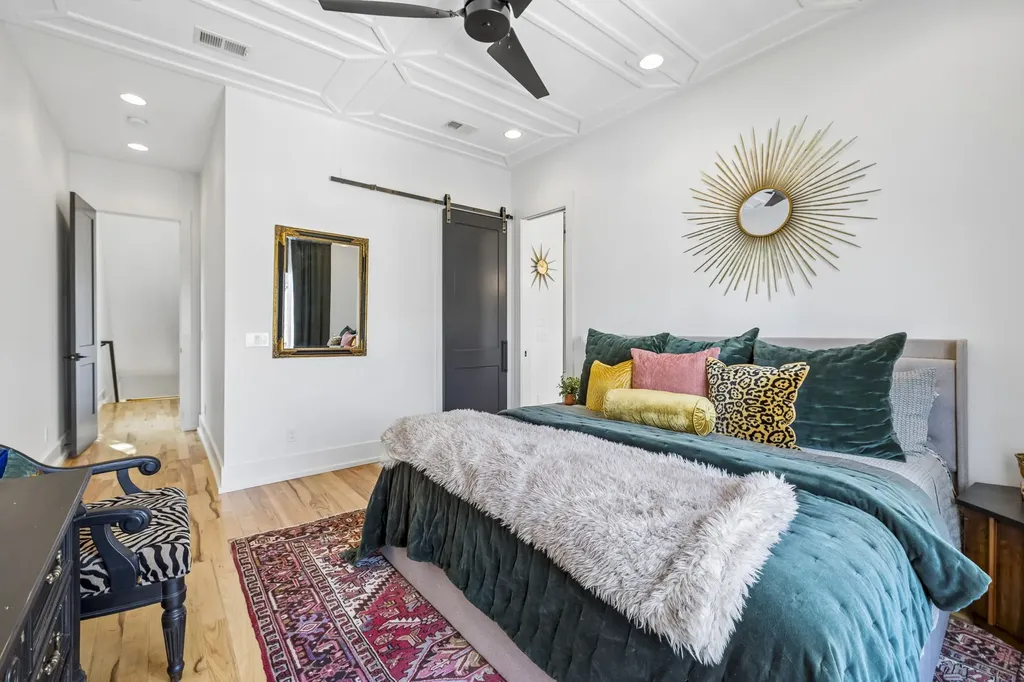 2702B Bronte Avenue Nashville TN 37216
