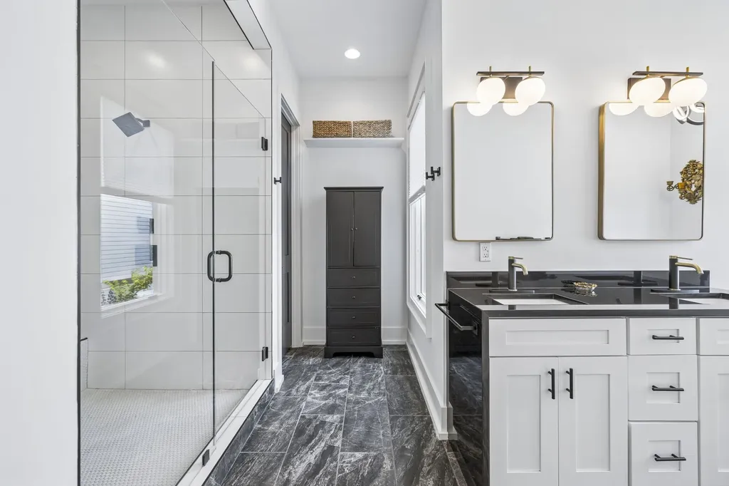2702B Bronte Avenue Nashville TN 37216