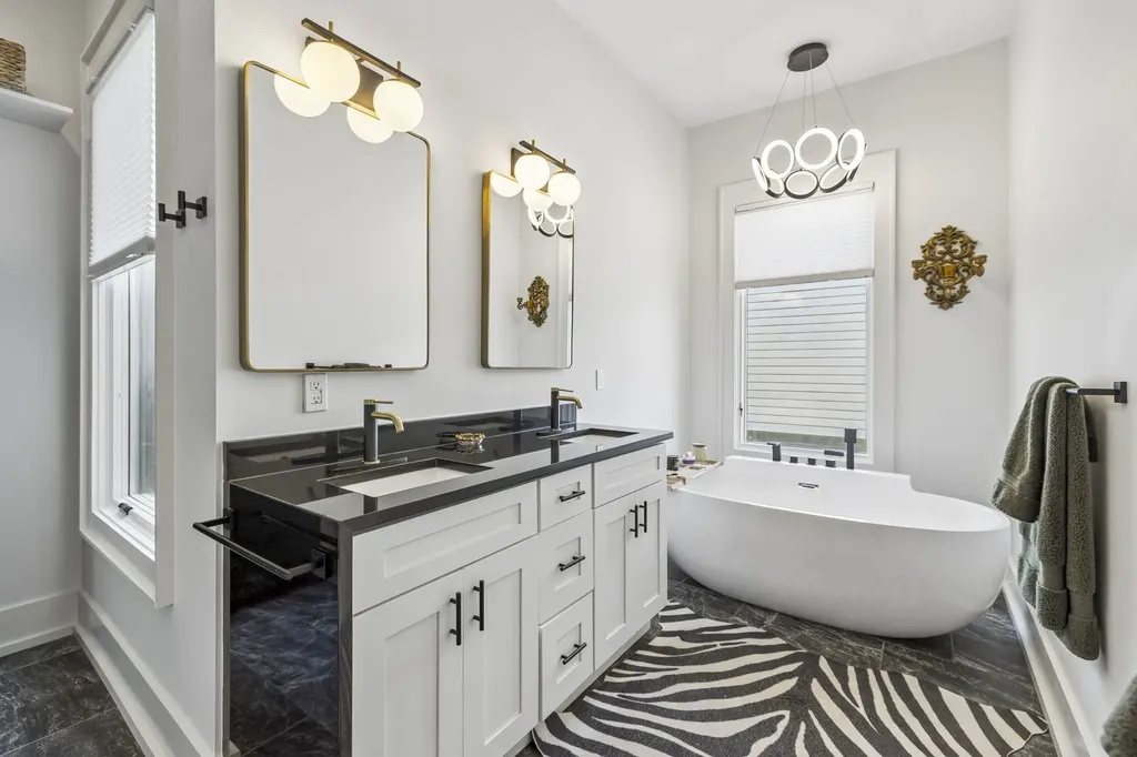 2702B Bronte Avenue Nashville TN 37216