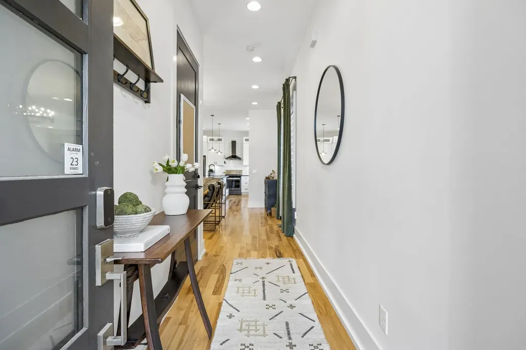 2702B Bronte Avenue Nashville TN 37216