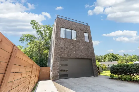 2702B Bronte Avenue Nashville TN 37216