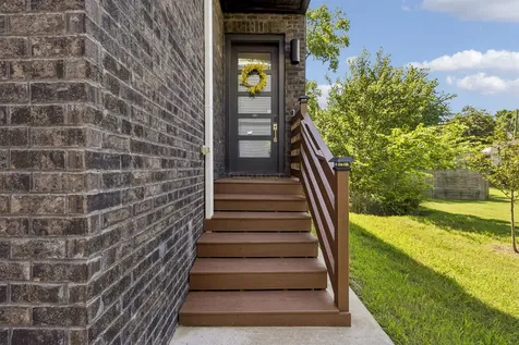 2702B Bronte Avenue Nashville TN 37216